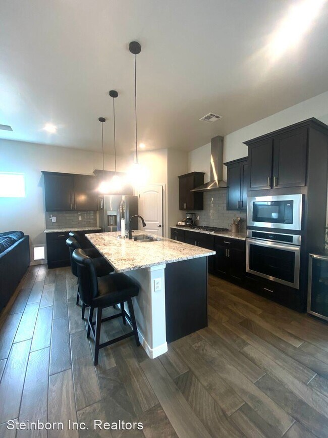 Foto del edificio - 4 br, 2 bath House - 2934 Marvin Gardens Ave.
