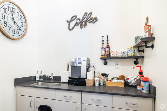 Resident Coffee Bar - The Owyhee