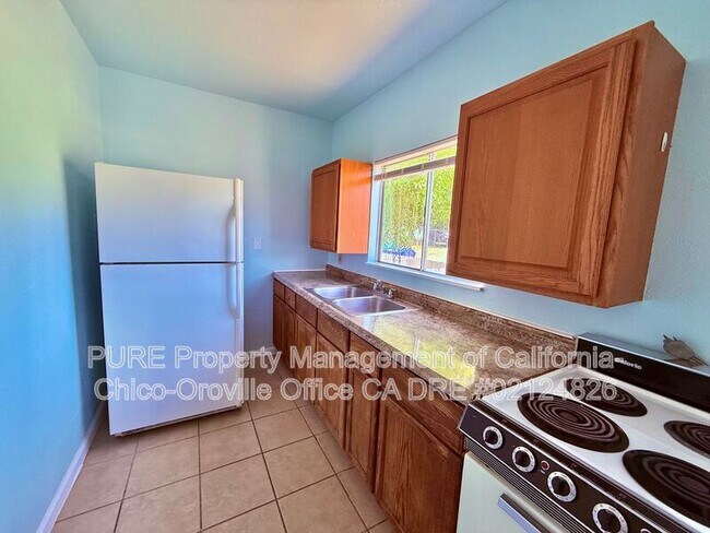 Foto del edificio - 25143 Molinos Ave