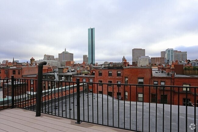 Building Photo - 281 Beacon St