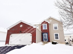 Building Photo - 2532 Ridgeway Ave