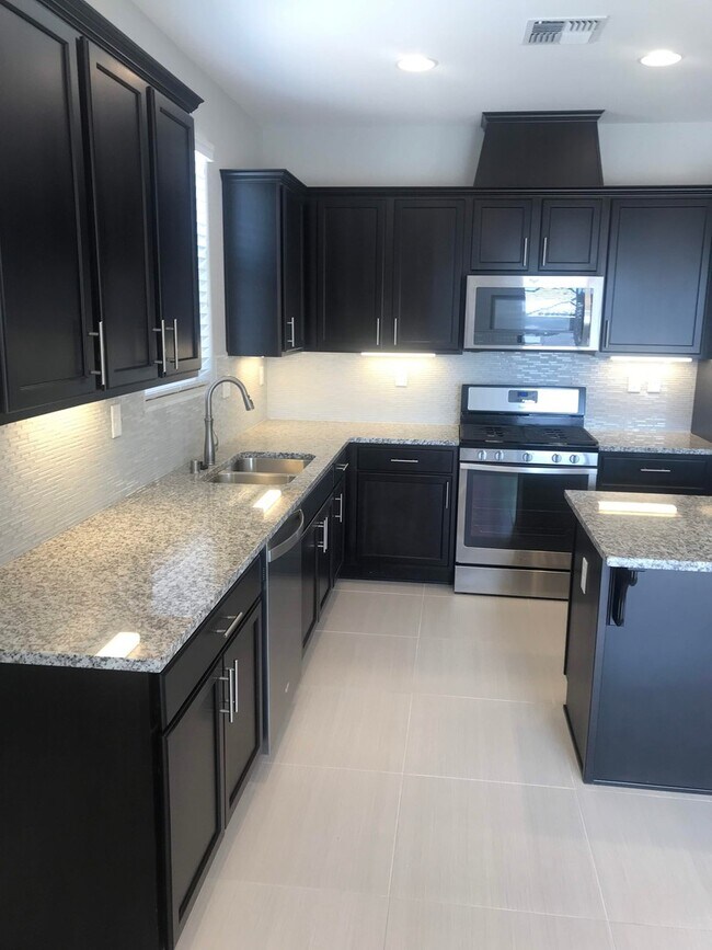 Building Photo - Toll Brothers Saddle Ridge Home for Rent