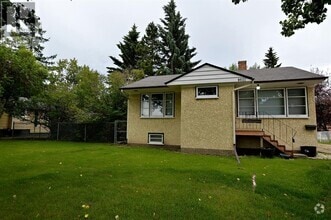 Building Photo - 9925-9106 106 Ave