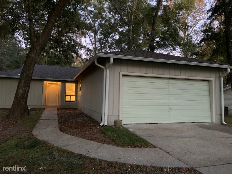 Primary Photo - 3 br, 2 bath House - 326 Skate Dr