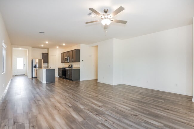 Building Photo - 24567 W Alta Vis Rd