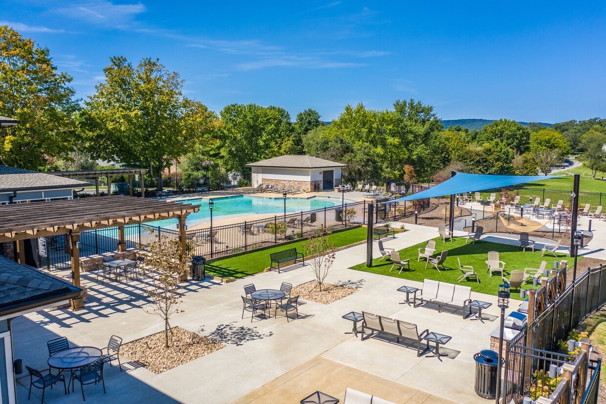 Foxridge Apartment Homes Apartments in Blacksburg, VA