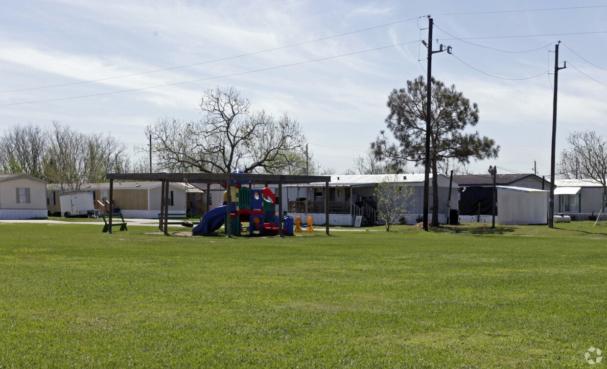 Building Photo - Cookson Mobile Home Park