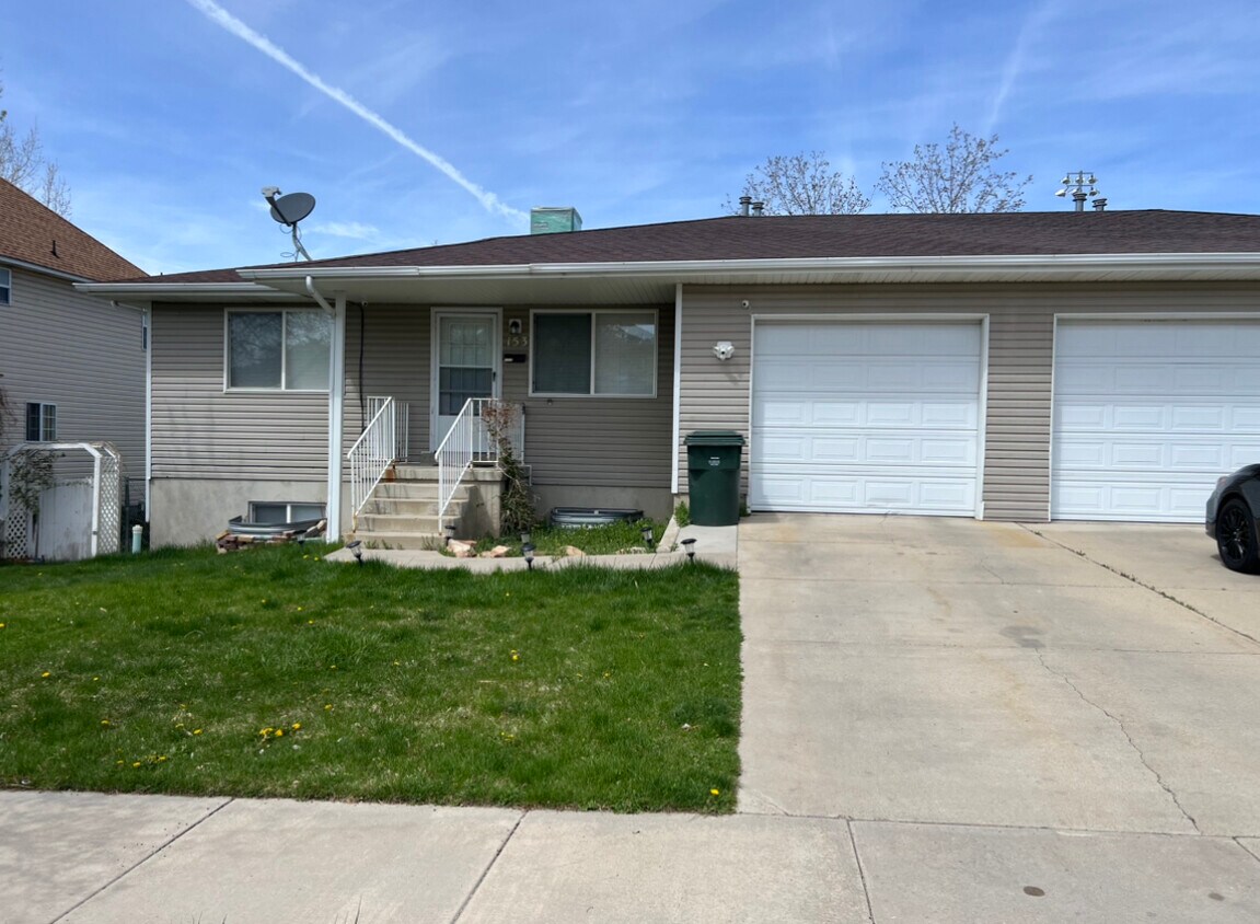 153 E 100 S, Tooele, UT 84074 Townhome Rentals in Tooele UT