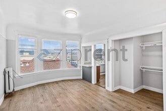 Building Photo - Unit 411