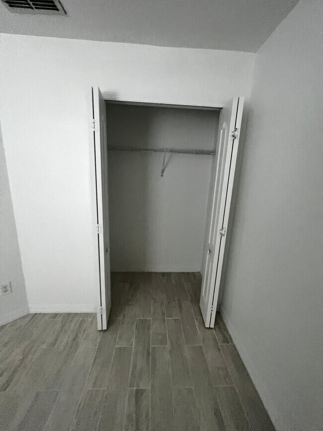 Dormitorio - 1662 Buckeye Falls Way