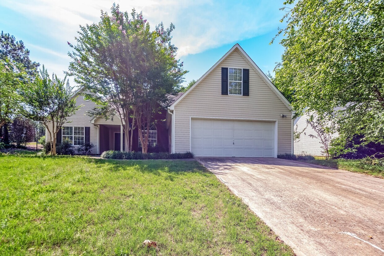 Primary Photo - 1785 Alcovy River Dr