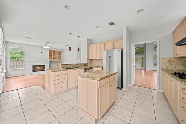 Building Photo - 150 Wisteria Walk Cir