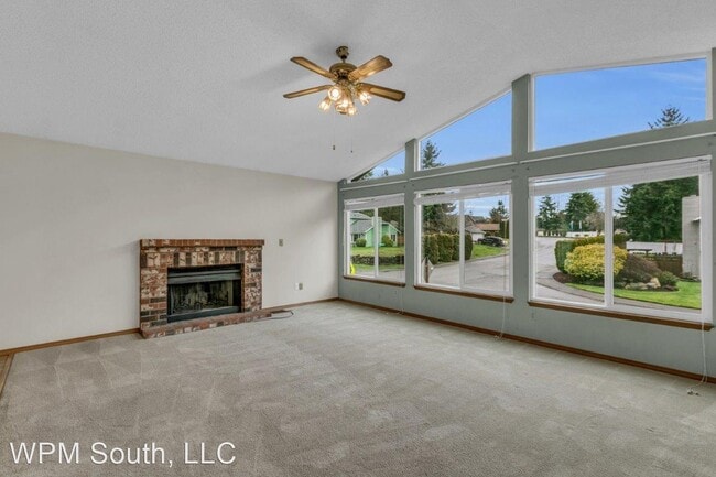 Building Photo - 3 br, 3 bath House - 30101 46th Ave S