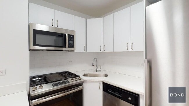 Foto del edificio - 145 E 16th St