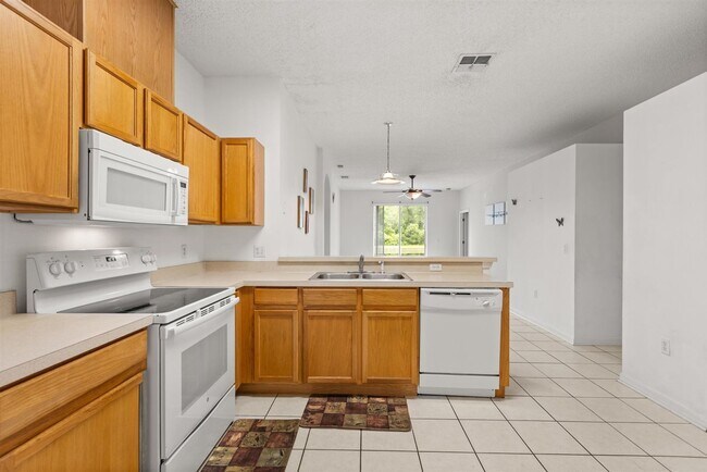 Building Photo - 9406 Candice Ct