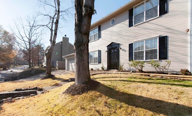 Building Photo - 1804 Martha Dr