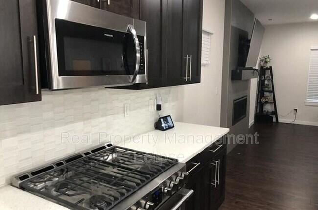 Foto del edificio - 22527 42nd Dr SE