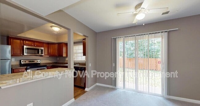 Building Photo - 2757 Red Lion Pl