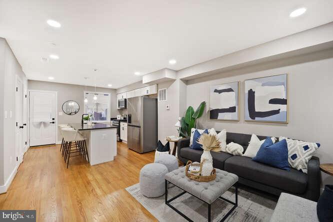 Foto principal - 1632 Ridge Pl SE