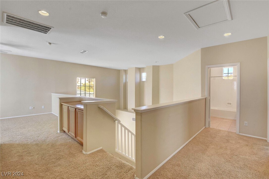 Foto principal - 3432 Yellow Cove Ln