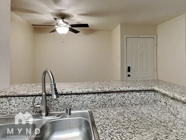 Building Photo - 2200 S Fort Apache Rd