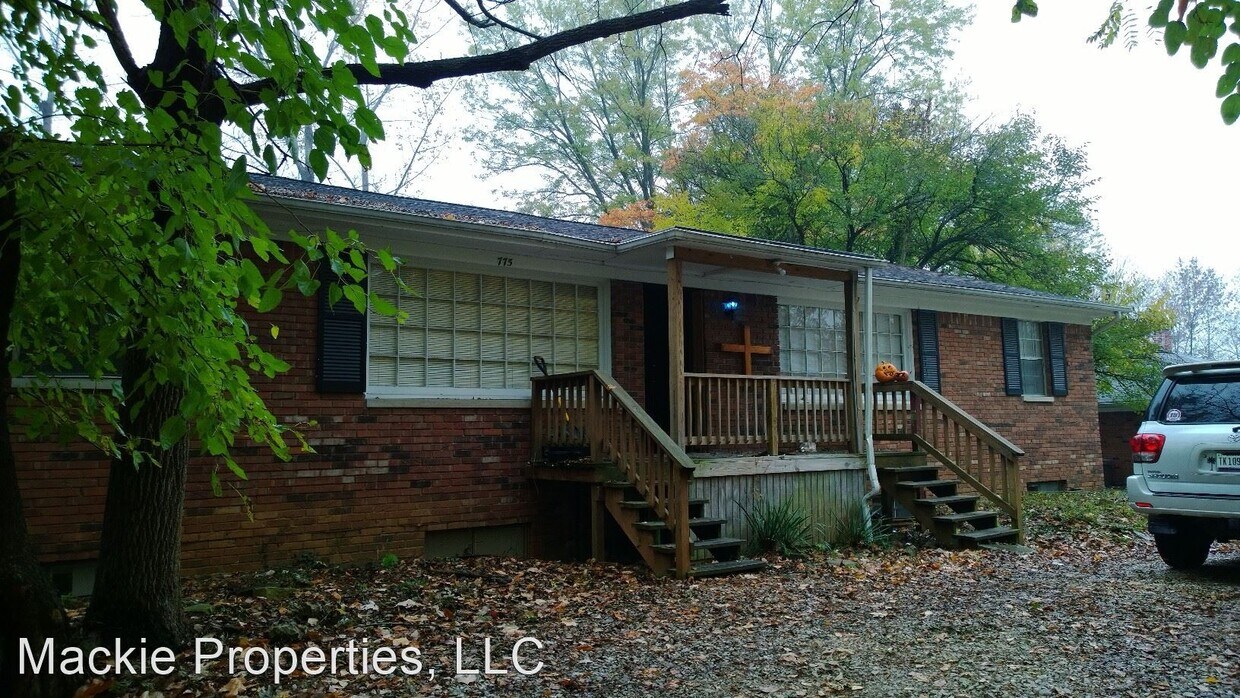 Primary Photo - 1 br, 1 bath House - 777 North Smith Road ...
