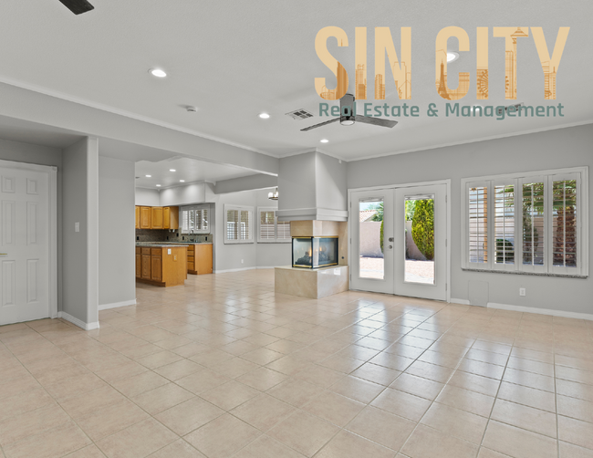 Building Photo - Luxurious 4 Bed, 3.5 Bath Rental Home in L...