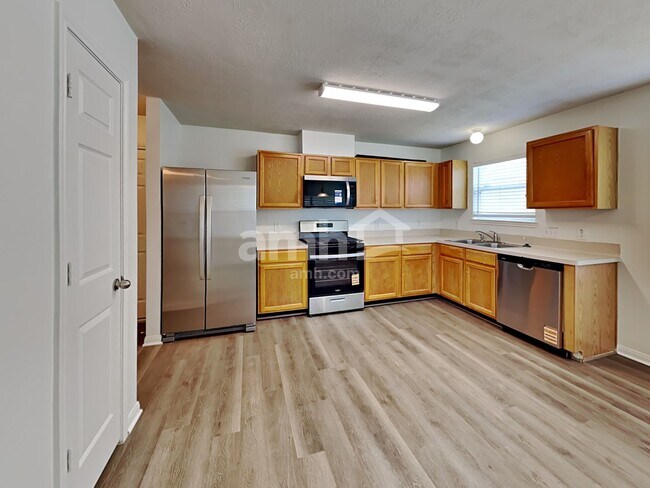 Foto del edificio - 1018 Redcrest Springs Ct