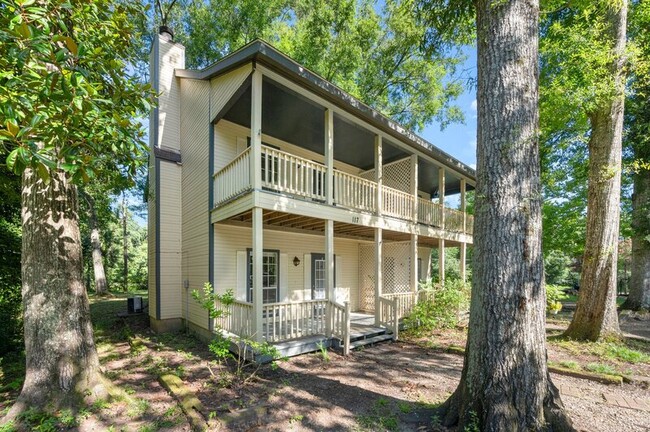 Building Photo - 5379 Rosedown Ct