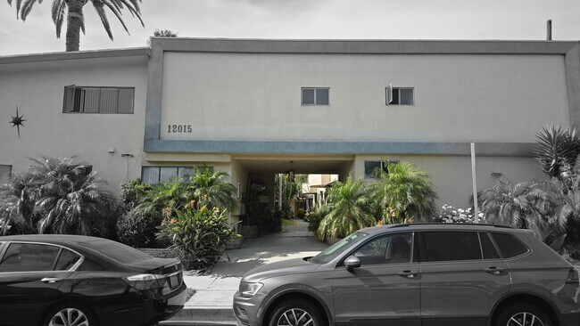 Foto del edificio - 12015 Lamanda St