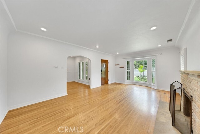 Building Photo - 420 Adelyn Dr