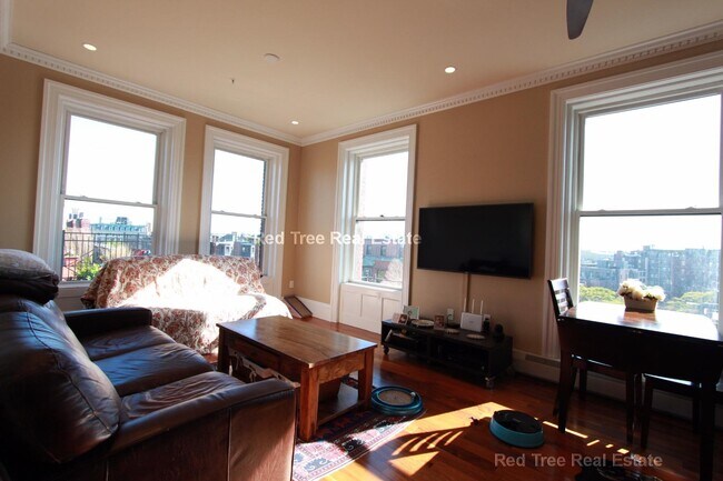Foto del edificio - 483 Beacon St