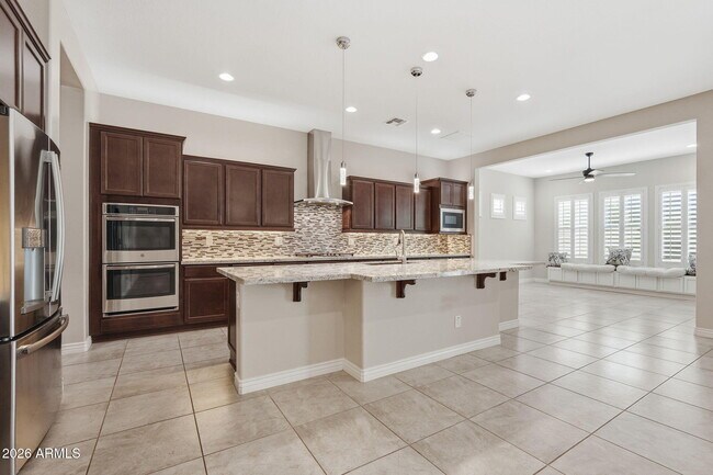Building Photo - 5219 S Wildrose