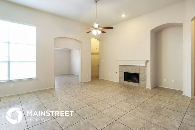 Building Photo - 6503 Fairglen Dr