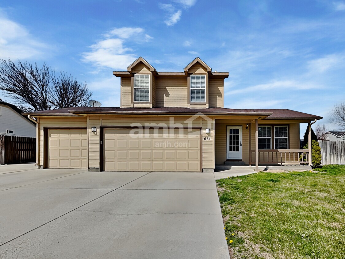 Foto principal - 634 Driftwood Ln