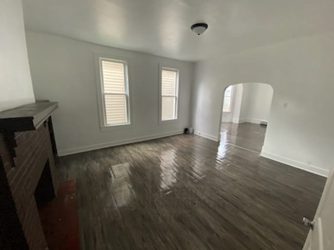 Building Photo - 734 5th Avenue