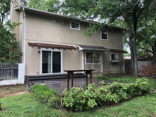 Building Photo - 12014 Trianon Ln