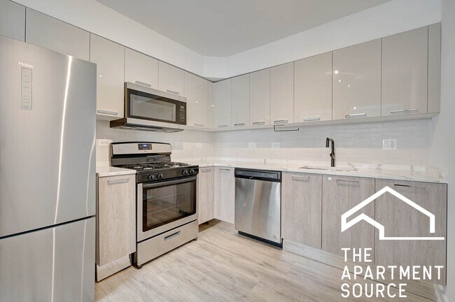 Foto del edificio - 7621 N Sheridan Rd