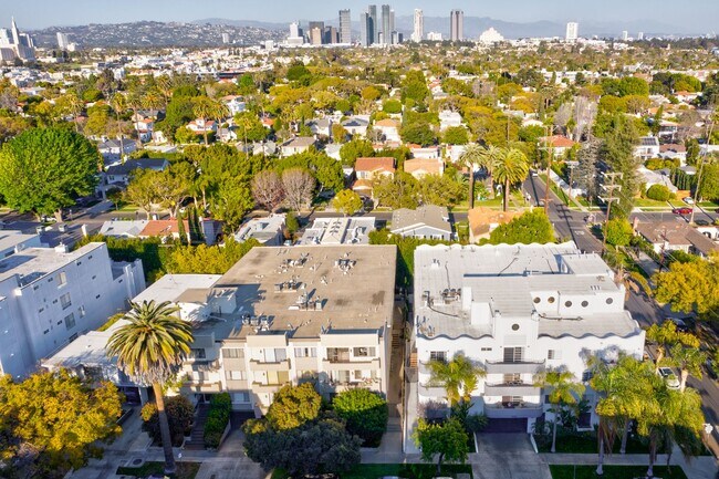 Foto del interior - Bentley Luxury Investments LLC