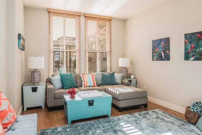 Building Photo - 3 br, 3.5 bath Townhome - 3737 Spanish Bay...