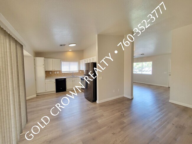 Foto del edificio - Home for Rent at Sandalwood Glen