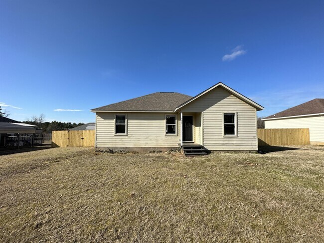 Building Photo - 144 S Burgess Rd