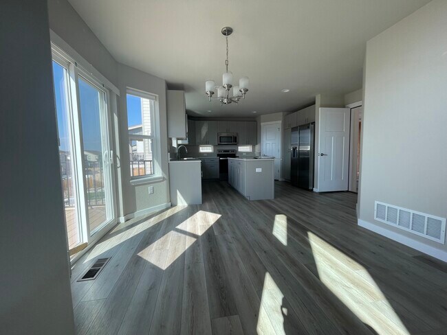 Foto del edificio - 4998 Wolf Moon Dr