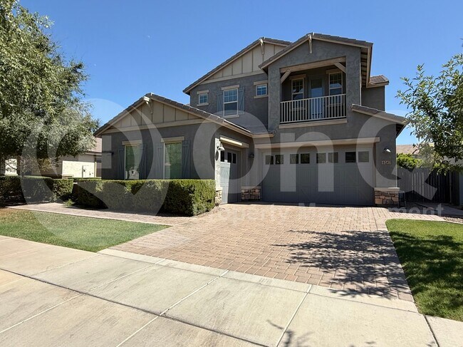 Foto del edificio - 4247 E Comstock Dr