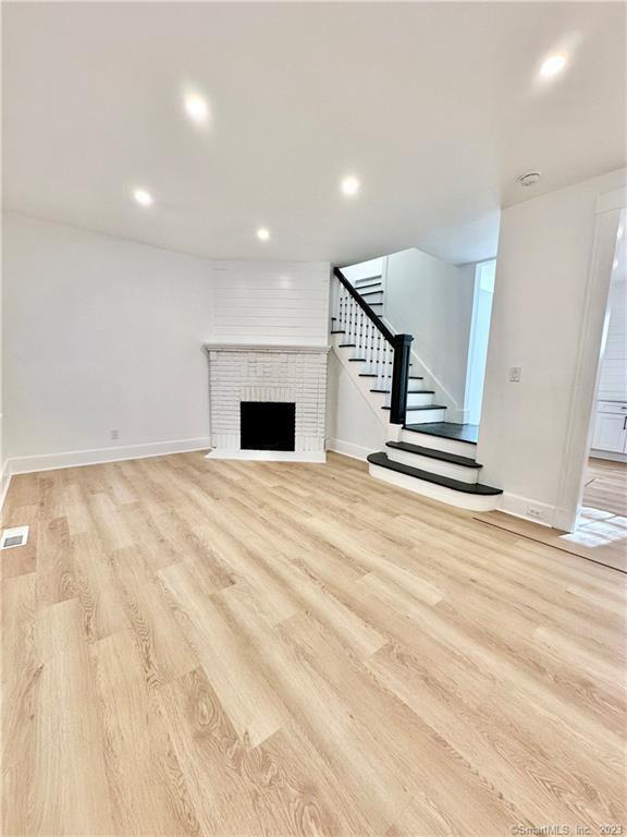 Foto del edificio - 23 Beecher Pl