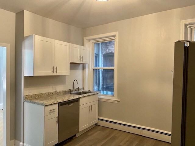 Building Photo - 84 N Margin St