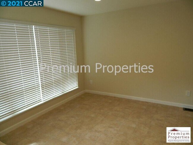 Foto del edificio - 509 Woodminster Dr