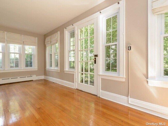 Foto del edificio - 70 Beechwood Ave