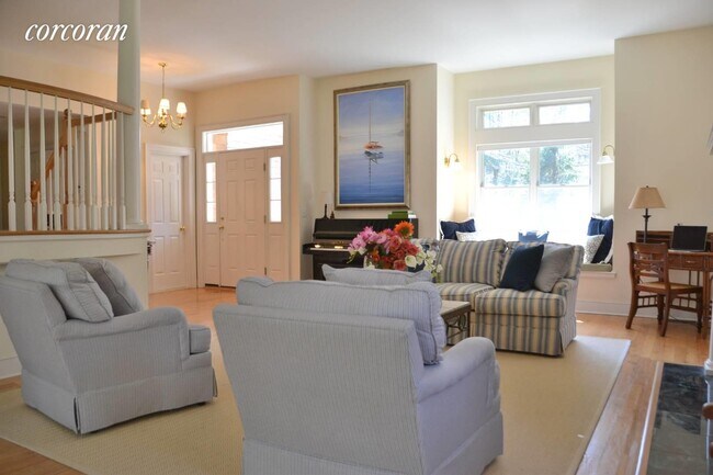 Foto del edificio - 82 W Gate Rd