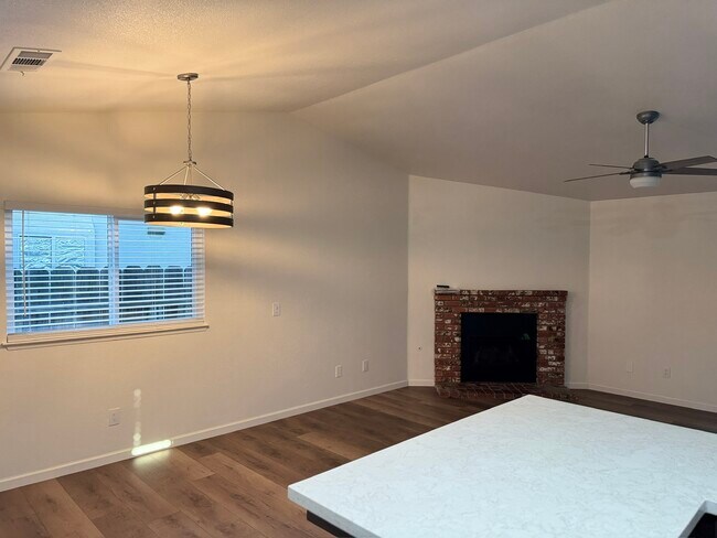 Foto del edificio - 1311 W Westfield Ave